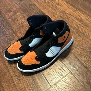 Jordan Access in Orange